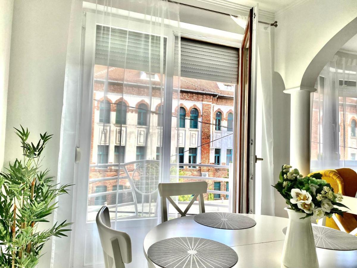 Mirell Apartman Szeged Exterior foto